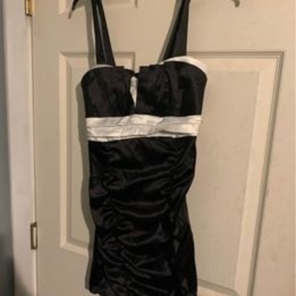 Pink Zone Women Black Dress Size Large New